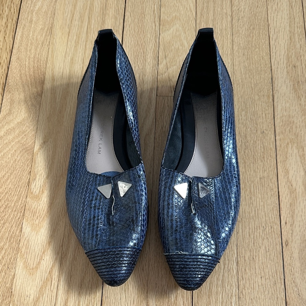 5 for $25 // Derek Lam 10 Crosby navy leather flats 6.5M